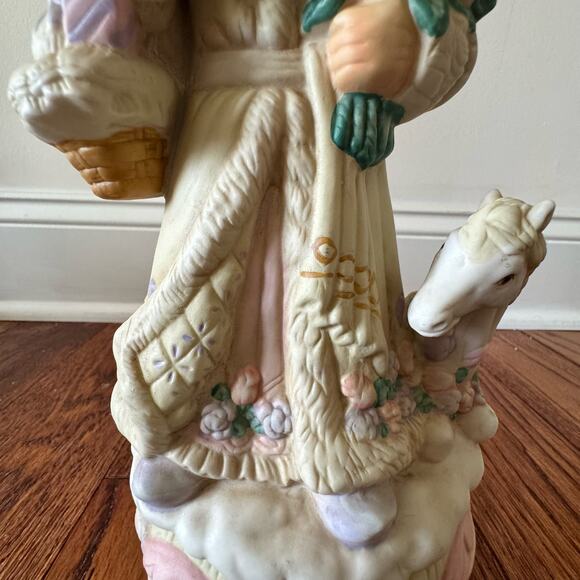 Victorian Santa Musical Figure Plays White Christmas Horse Floral Vintage - Picture 11 of 16